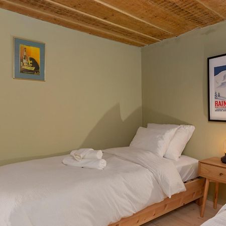 Farmhouse Chalet Apartments Бохиньска-Быстрица Экстерьер фото