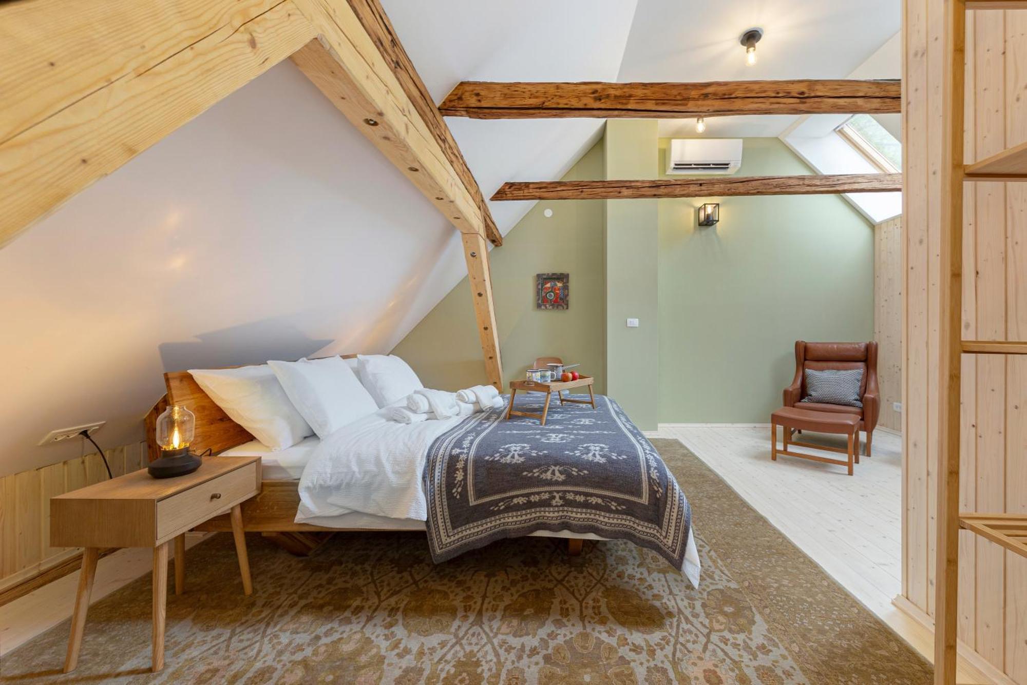 Farmhouse Chalet Apartments Бохиньска-Быстрица Экстерьер фото