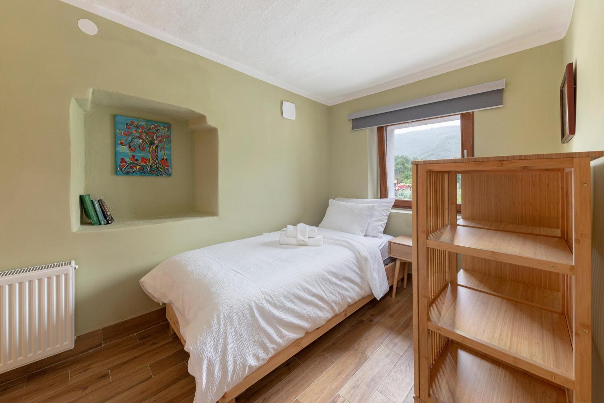 Farmhouse Chalet Apartments Бохиньска-Быстрица Экстерьер фото